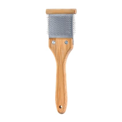 Double slicker brush with ergonomic handle