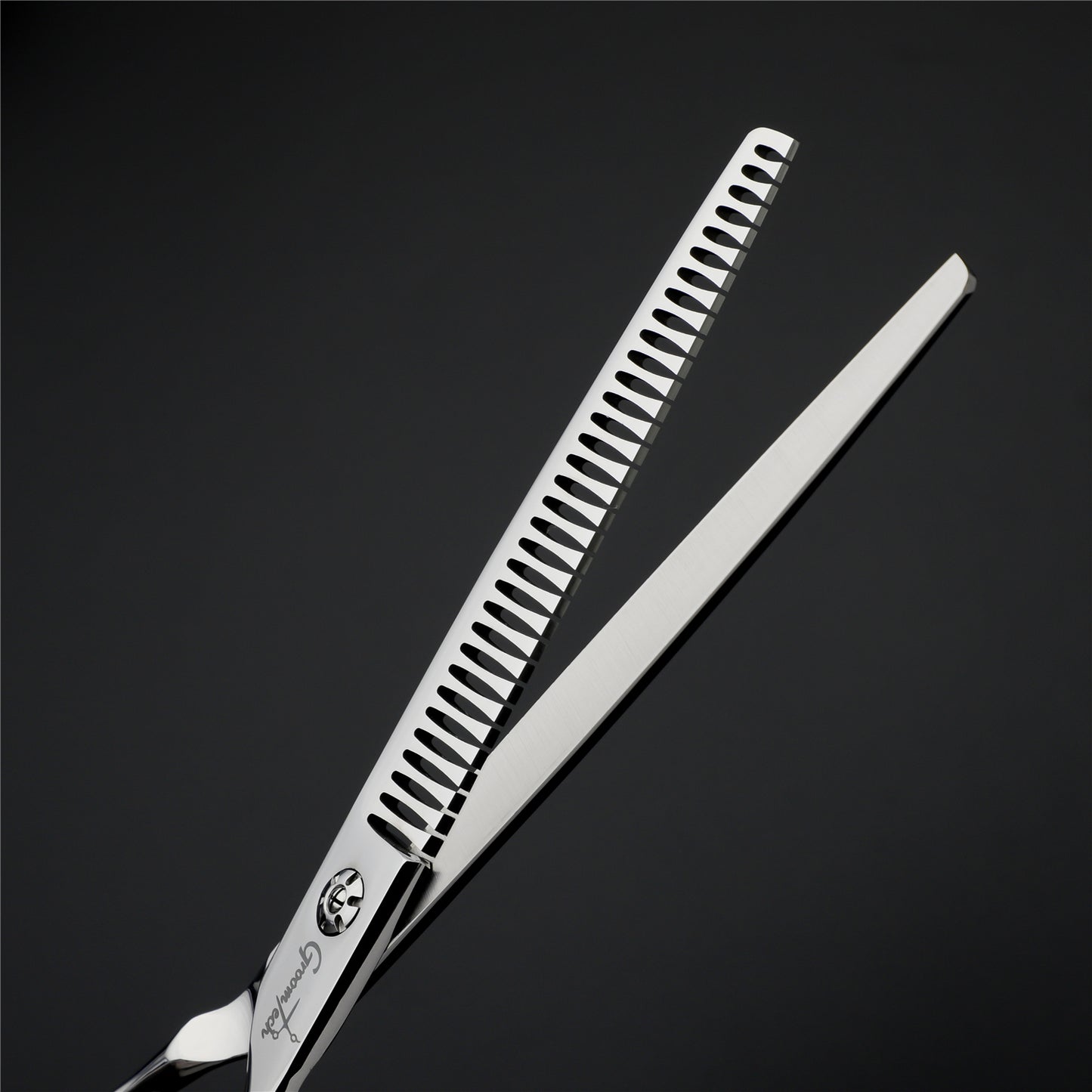 Libra Shear 33 Tooth Magic Blender 7.5"